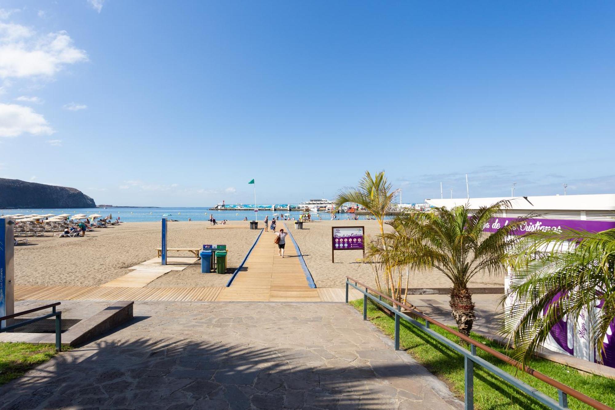 Classbnb - Seafront Studio With Beach View In The Center Of Los Cristianos Лос Кристианос Екстериор снимка